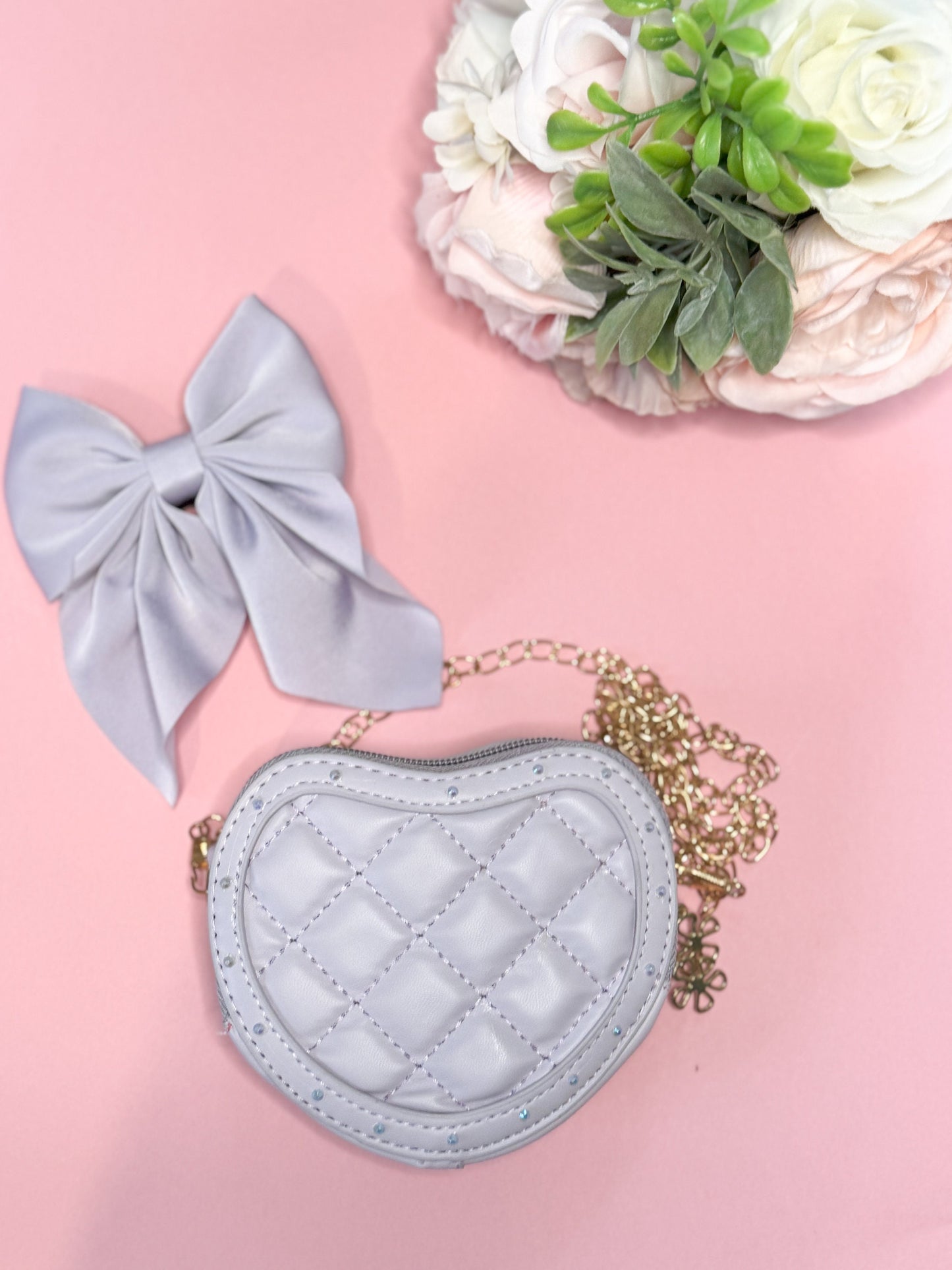 Girl purse and matching color bow. Girlspurse, Girl handbag, Girls birthday gift, gifts for girls, bows , gift sets