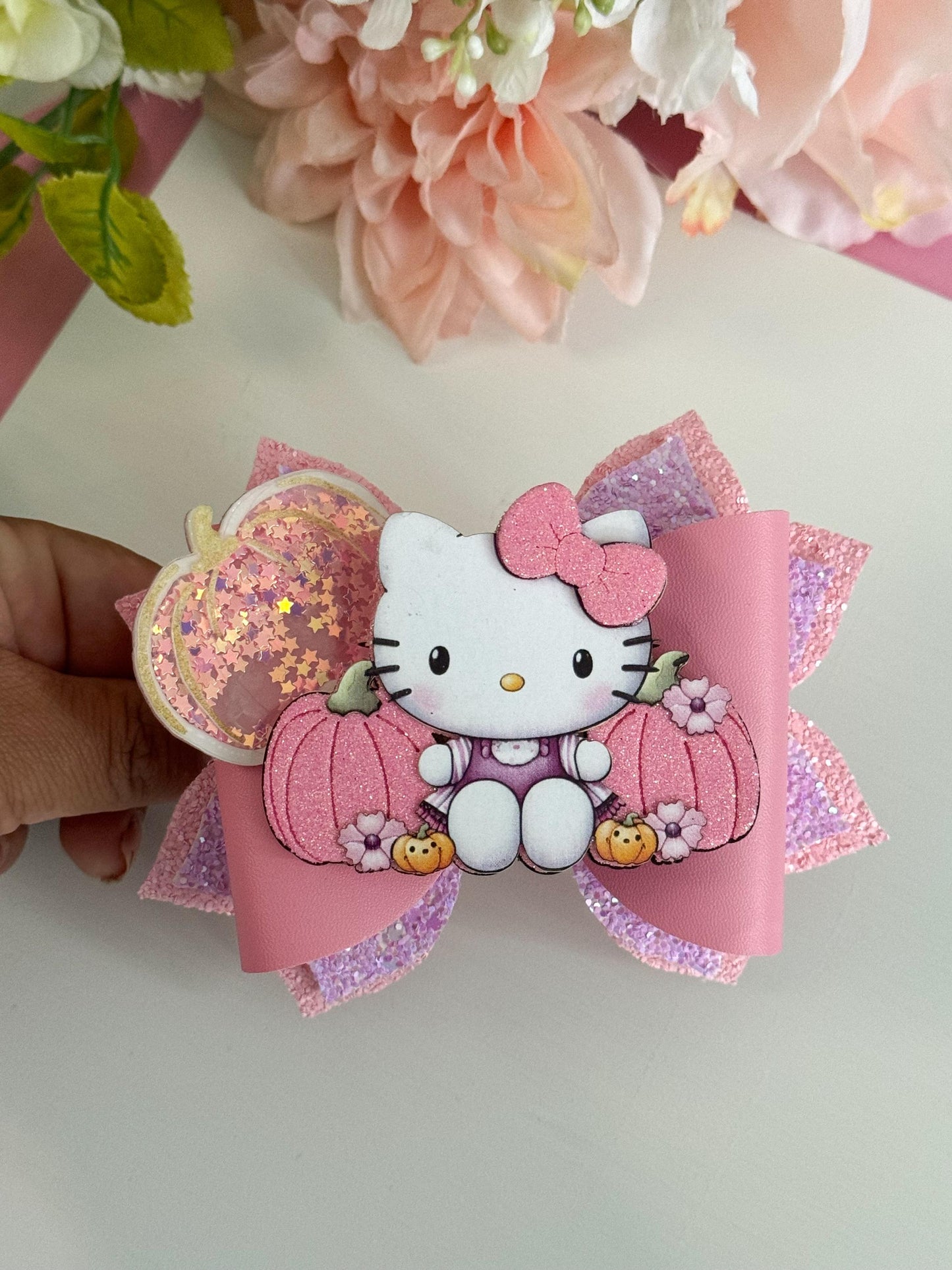 Hello cat bow , fall bows,Characters bows, bows, Hair bow, cat bow , kitty accessories , kitty bows, hello cat accessories, lazos