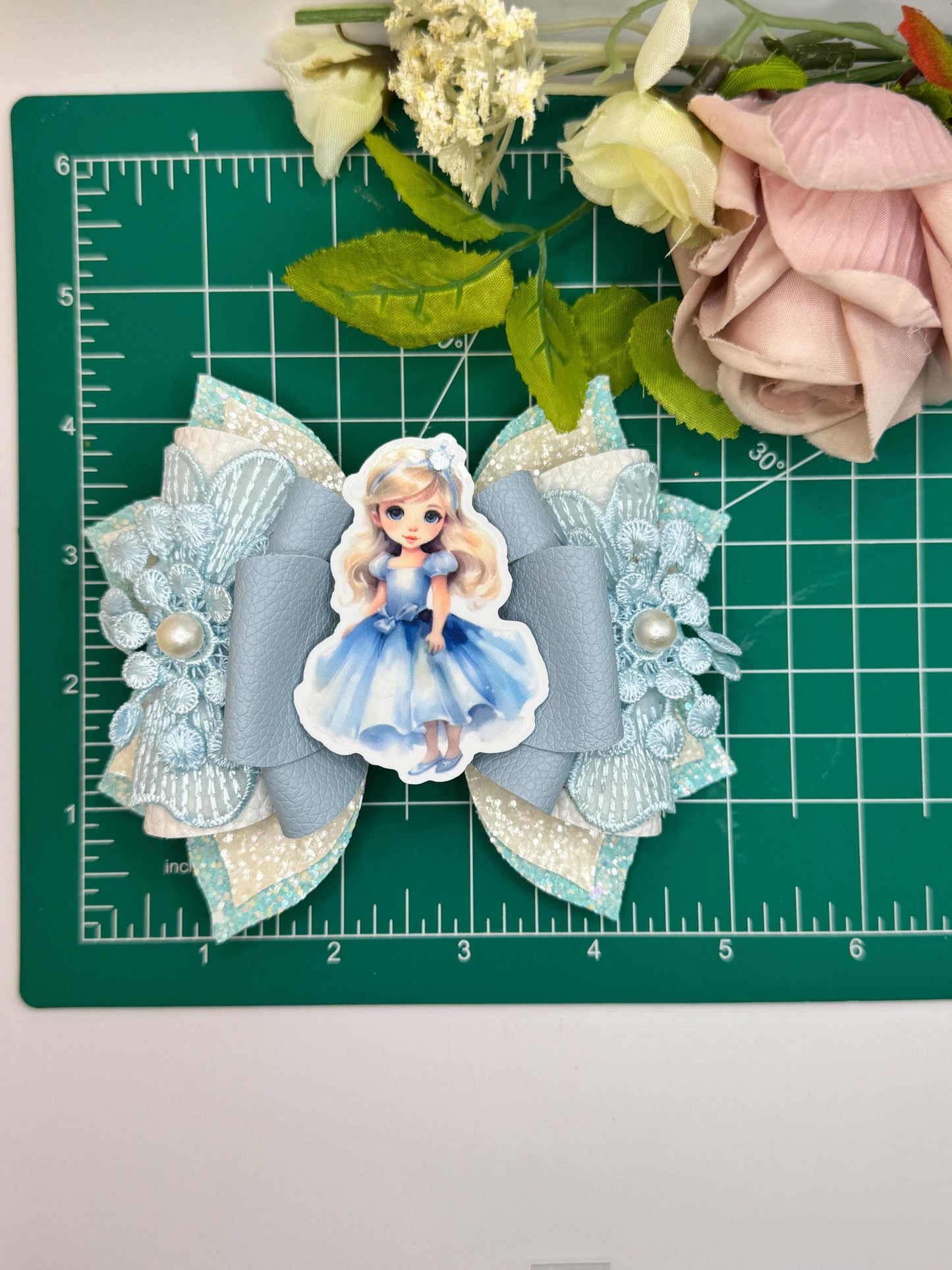 Vintage bow , bows, handmade bows, vintage , lazos, gifts for girls, accessories, fairy birthday gift , luxury bows