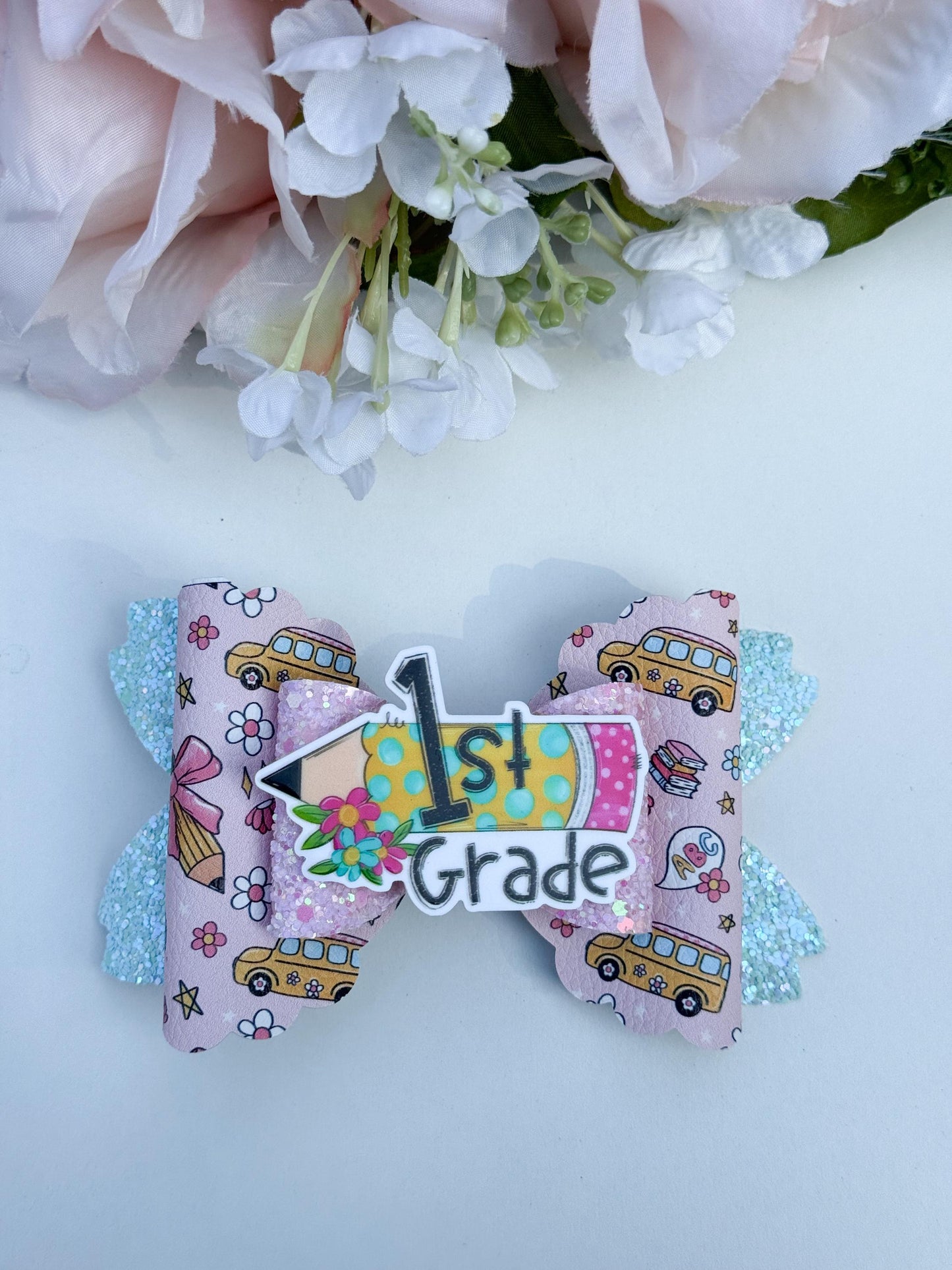 Back to school. Hk School bows, handmade accessories, girl bows , school accessories, girl accessories, hk accessories