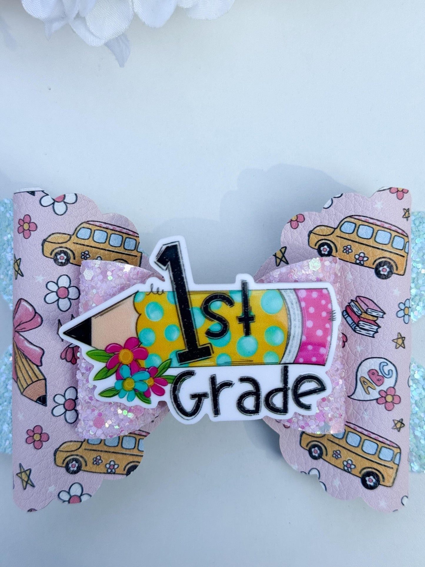 Back to school. Hk School bows, handmade accessories, girl bows , school accessories, girl accessories, hk accessories