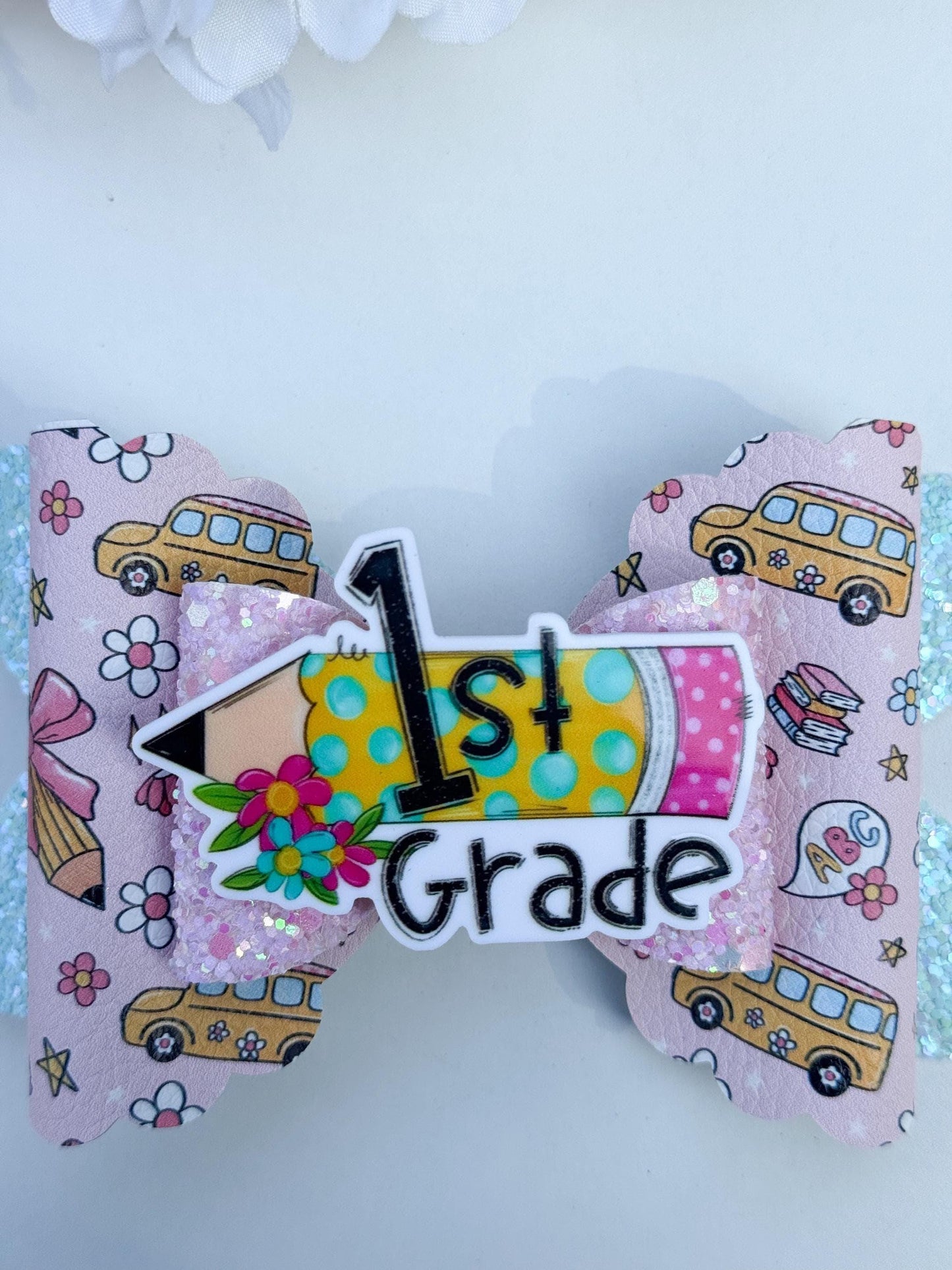 Back to school. Hk School bows, handmade accessories, girl bows , school accessories, girl accessories, hk accessories