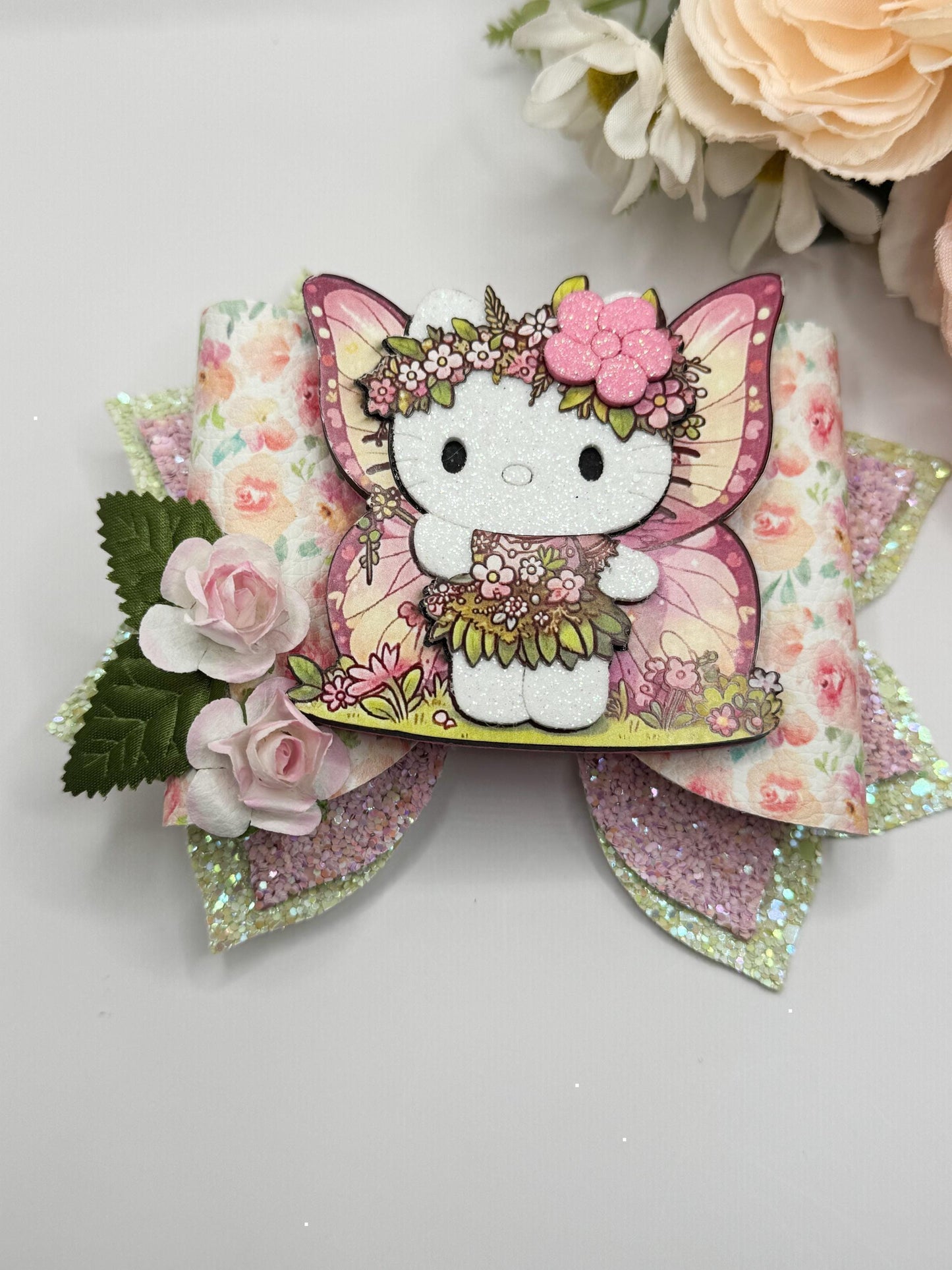 Hello cat bow, Characters bows, bows, Hair bow, cat bow , kitty birthday,hk bows, hello cat accessories, lazos