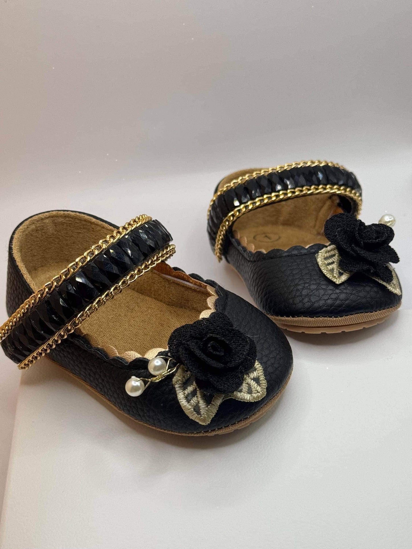 baby shoes , custom shoes , baby girl shoes, fancy accessories for baby