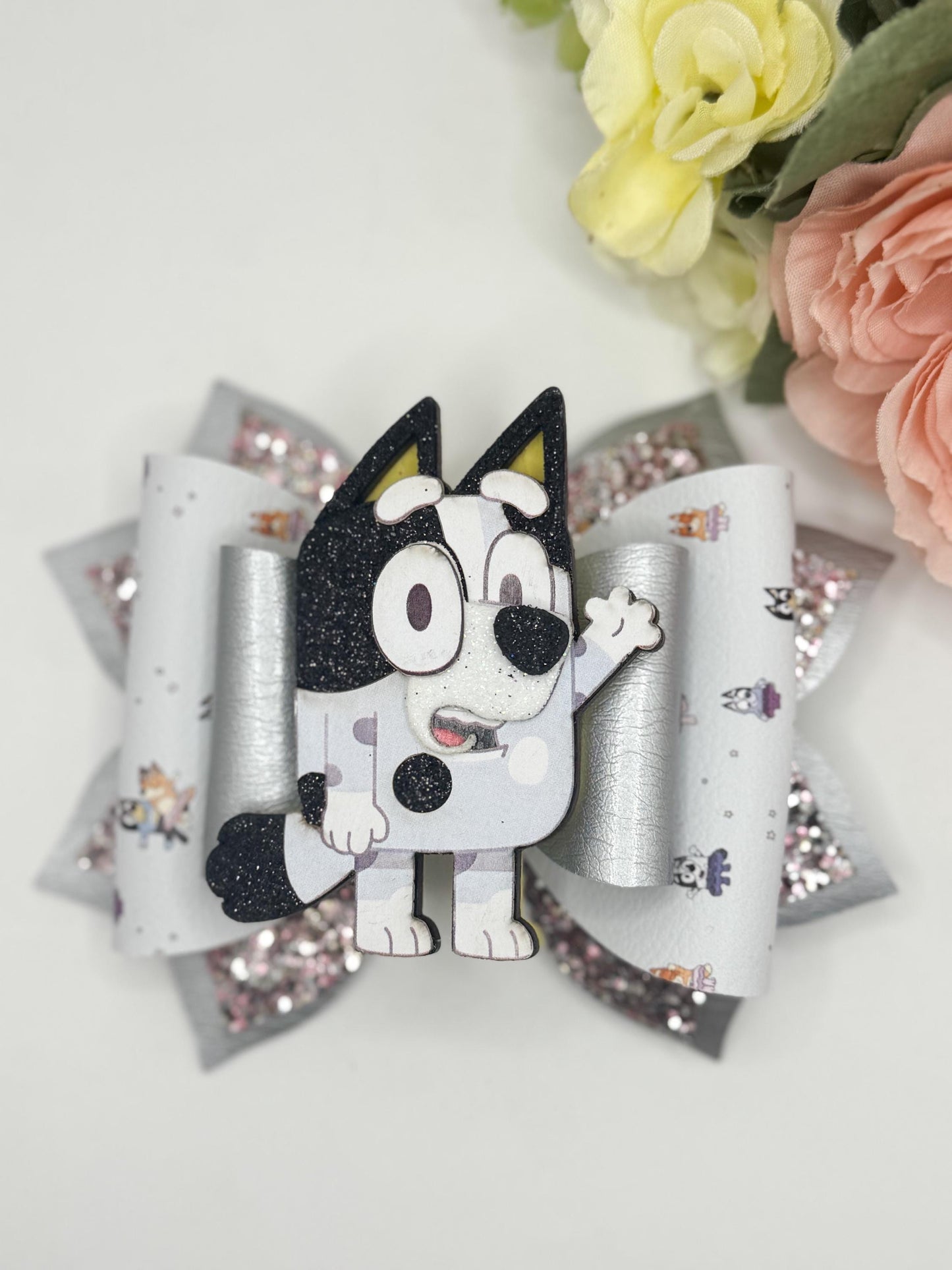 Blue dog bow. Muffin bow ,Character bows, bows, Hair bow, Hair accessories , muffin birthday , blue dog accessories, handmade bows