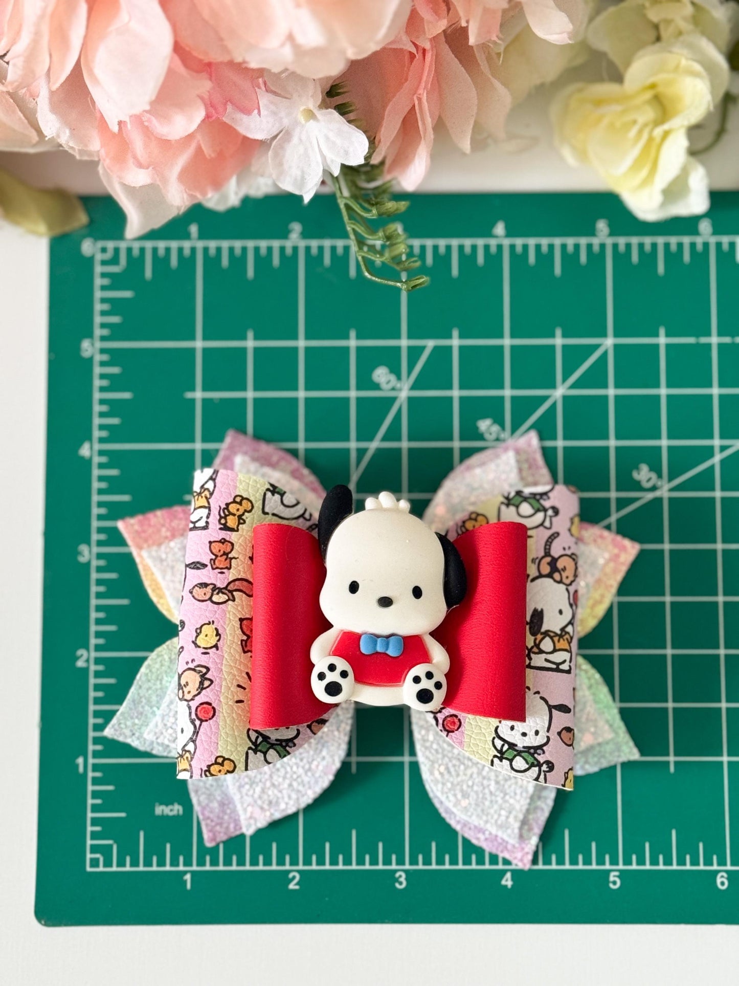 Hello cat bow , Characters bows, bows, Hair bow, cat bow , hello cat friends , kitty bows, hello cat accessories, lazos
