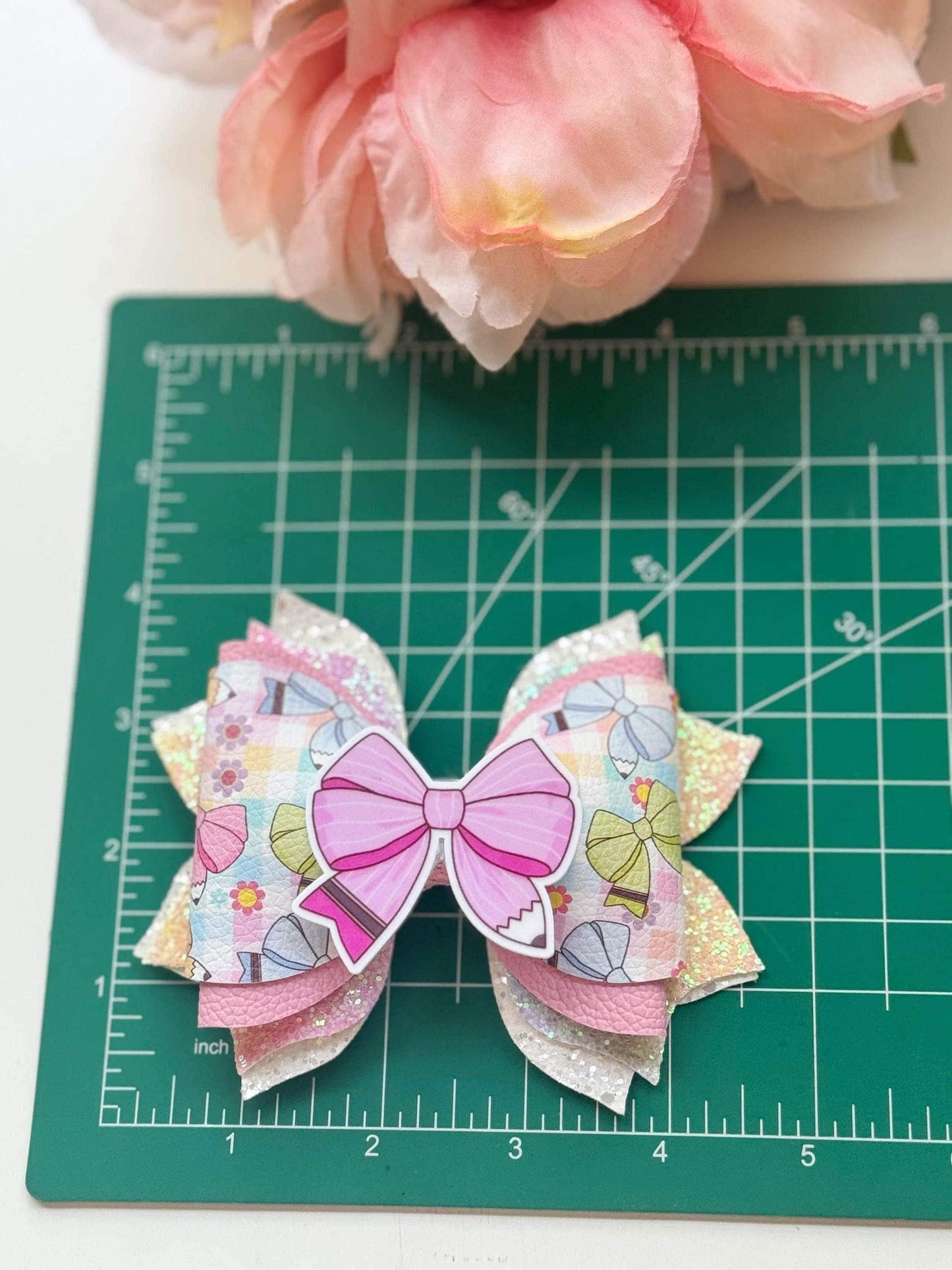 Back to school. School bows, handmade accessories, girl bows , school accessories