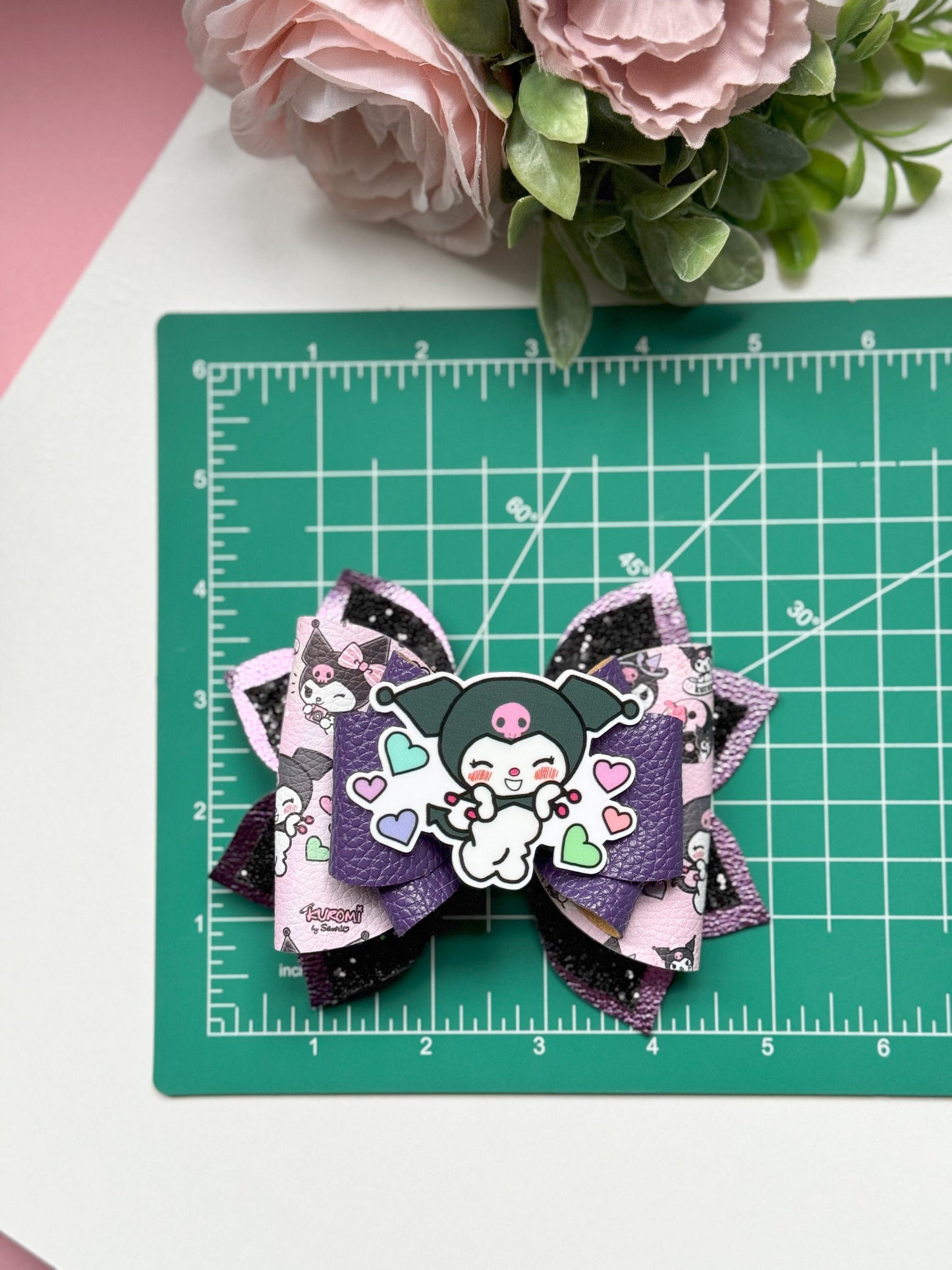 Hello cat friend bow  , Characters bows, bows, Hair bow, kuromi , hk friends bows,lazos, girls gift