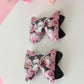 Hello cat friend bow set. Bows. Hello cat accessories . Theme bows . Character bows . Kitty bows , hello cat friends birthday, lazos