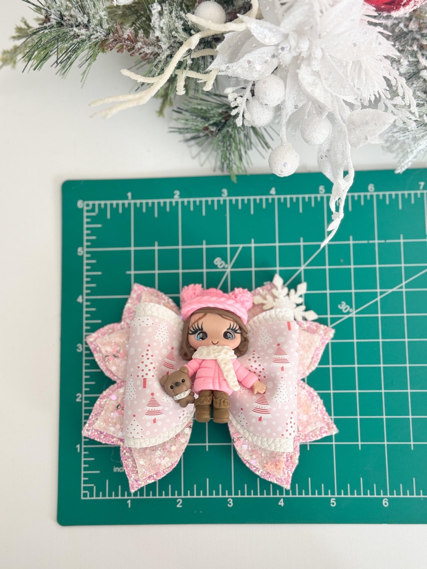 Christmas bow, Christmas handmade, Christmas gift ,bows, handmade gift for girls. Beautiful bows, lazos, Christmas present