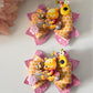 Bows. Theme bows . Character bows . lazos, bear  piggies bows, yellow bear birthday accessory