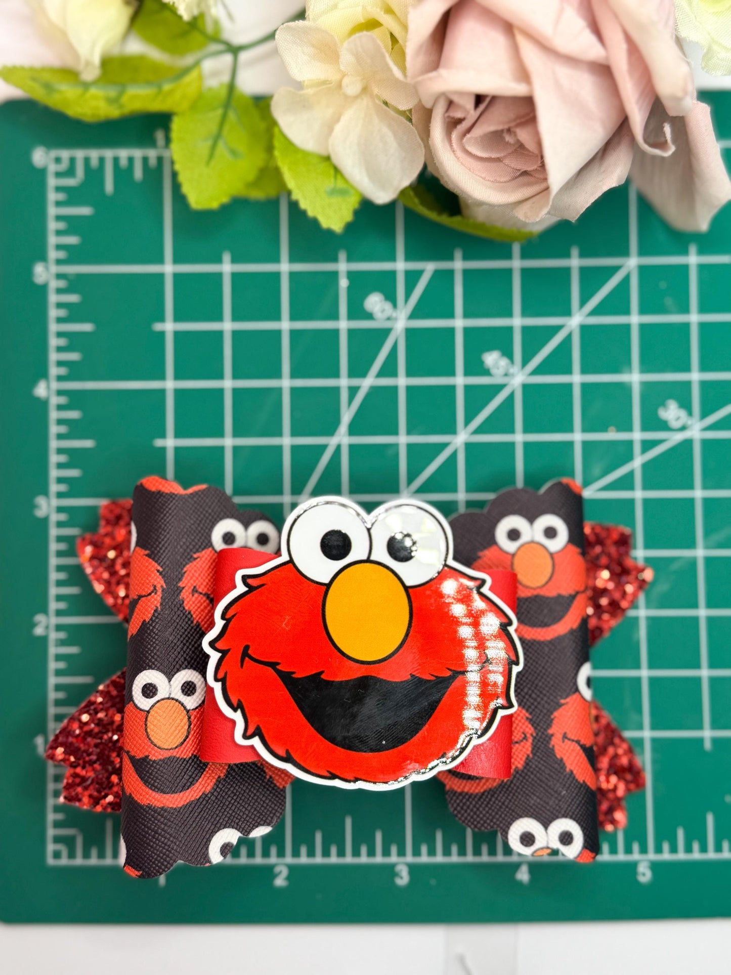 Elmo bow. Character bows, bows, Hair bow, Hair accessories , Elmo birthday gift , Sesame Street accessories, handmade bows