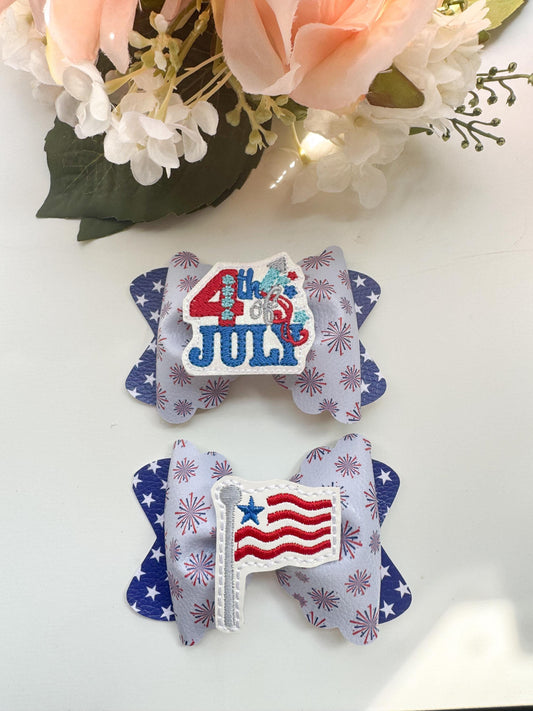Piggies bows, 4th of July bows, red, blue and white bows, handmade bows , bows, accessories,lazos