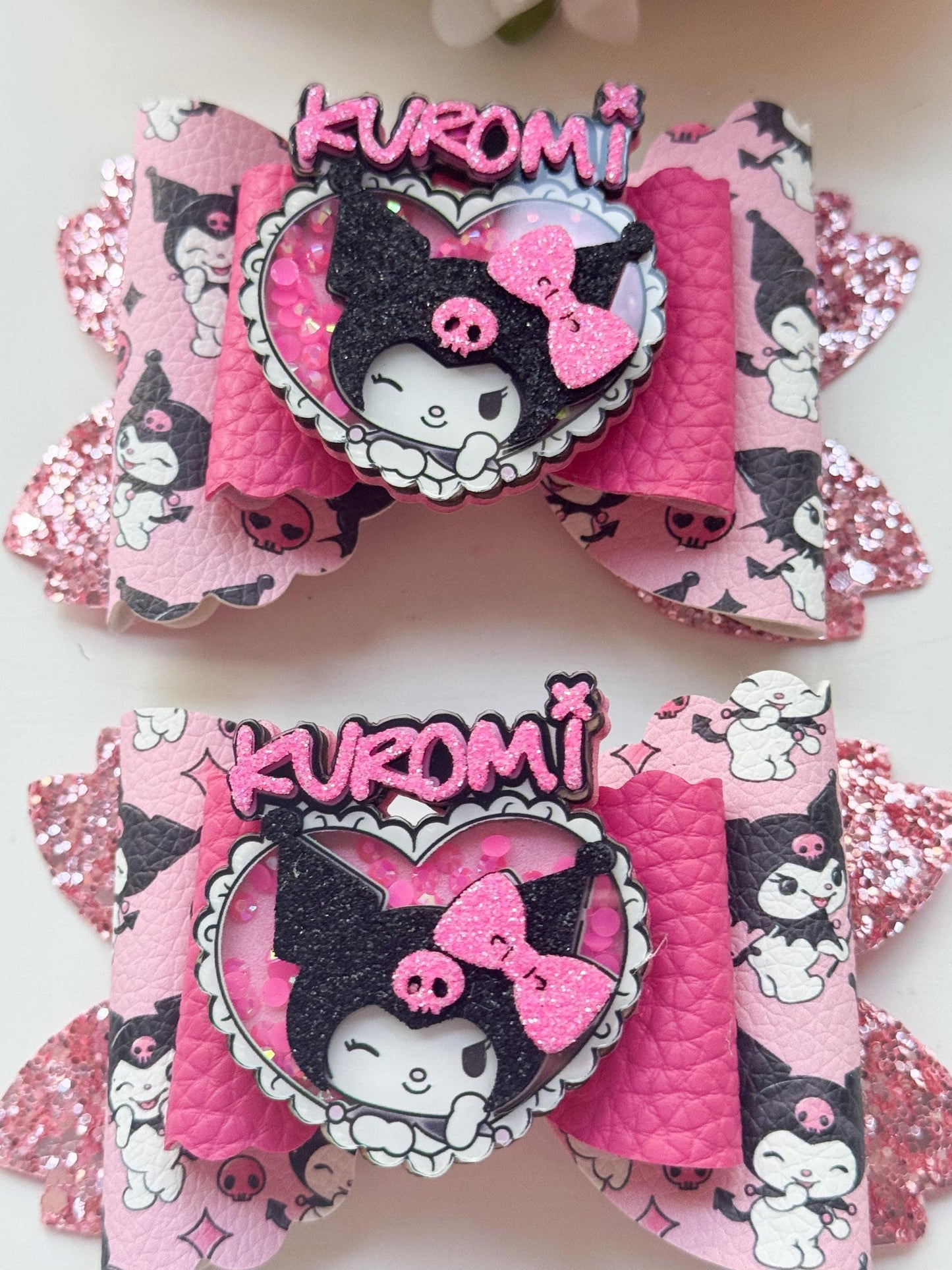 Hello cat friends  bow set. Bows. Hello cat friends bows. Theme bows . Character bows . Kitty bows , handmade accessories