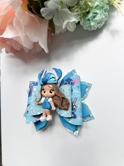 Blue Alien bow. Character bows, bows, Hair bow, Hair accessories , lilo  , accessories, handmade bows, birthday theme accessories