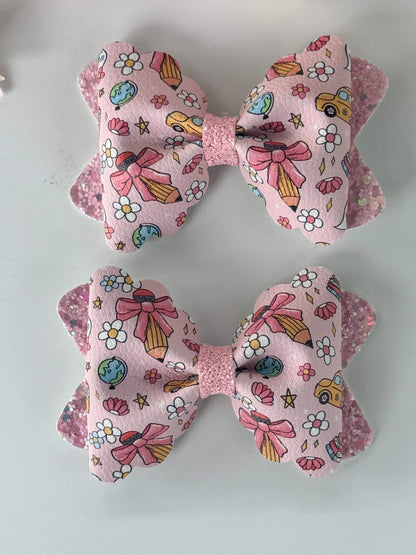 Back to school bows, bows, bow set, lazos, piggie bows, girl accessory, handmade, girl